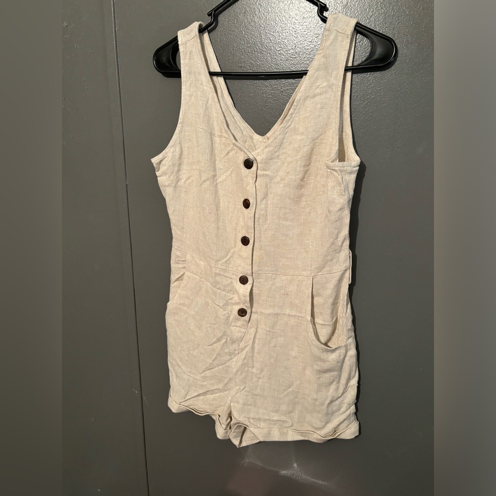 Light tan/cream romper with pockets